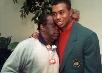 Here  Is Why Everyone Loves And Hates Tiger Woods