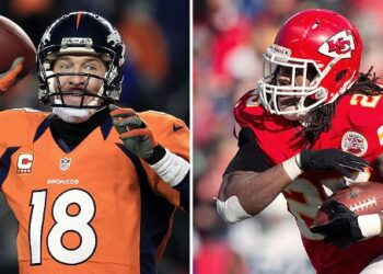 Broncos-Chiefs: Peyton Is Not Peyton; Good Call On Charles