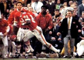 Otis Taylor, Aneas Williams Head Black College Of Fame Inductees