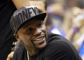 Floyd Mayweather Top Earning Athlete In 2015