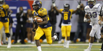 Should Tarik Cohen Declare For  The NFL Draft?