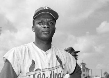Curt Flood: He Ended MLB’s ‘Master-Slave’ Relationship