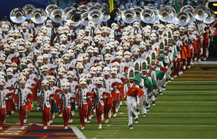 Florida A&M Marching 100 delivers electrifying performance during