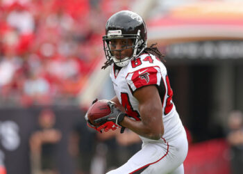 Former NFL Star’s Cop Encounter Shows Status Doesn’t Matter