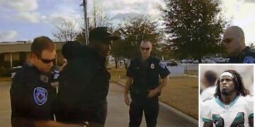 Former NFLer Ricky Williams Get A WWB (Walking While Black) From Cops