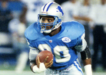 Happy Birthday, Barry Sanders: The NFL’s Most Exciting Running Back Turns 48