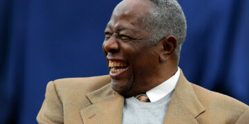 The Hammer Takes The NFL Deep With His Support of Kaepernick