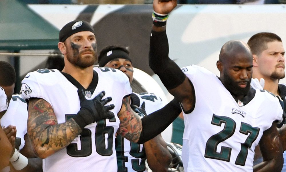 EAGLES TAKING A KNEE ON ROSE GARDEN CEREMONY