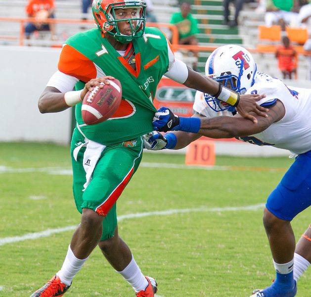 'EXPRESS YOURSELF' PODCAST DISCUSSES THE STATE OF BLACK COLLEGE FOOTBALL, NFL ANTHEM POLICY
