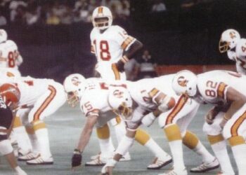 BLACK NFL QB PIONEER PARNELL DICKINSON TALKS ABOUT HIS CAREER ON ‘EXPRESS YOURSELF’ PODCAST