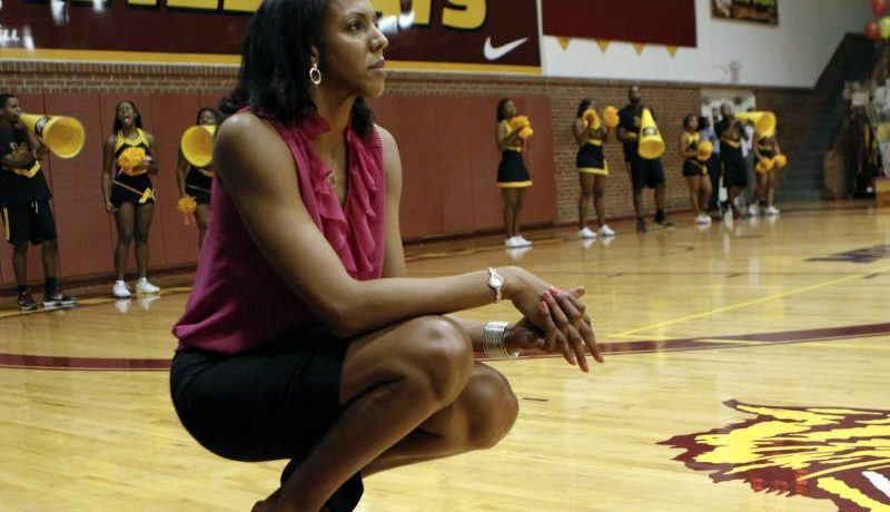 BETHUNE-COOKMAN COACH VANESSA BLAIR-LEWIS TO HAVE COLLEGE JERSEY RETIRED BY MOUNT ST. MARY'S