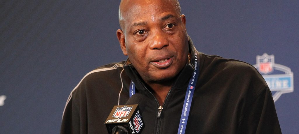NFL FAILS TO SHOWCASE DIVERSITY IN LEADERSHIP POSITIONS