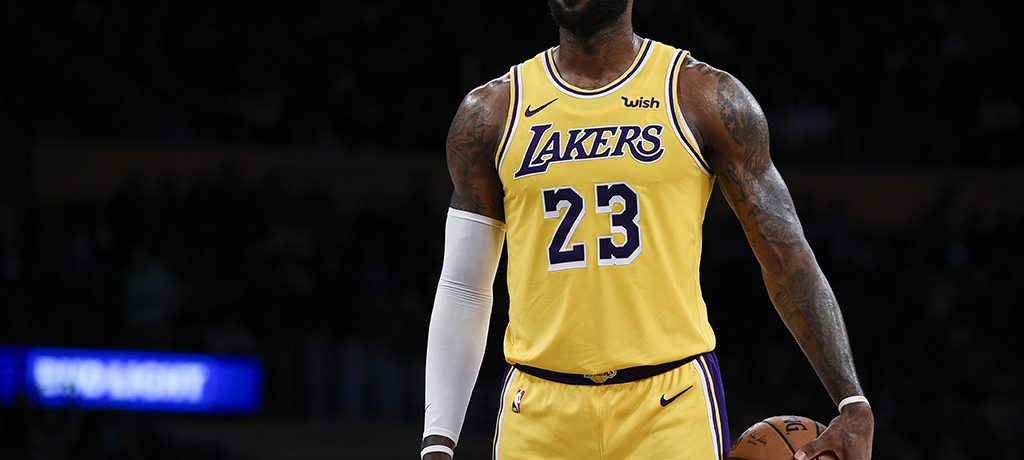 LEBRON JAMES SLIPS TO NO. 3 IN NBA PLAYER RANKINGS AS QUESTIONS LINGER ABOUT HIS GAME FOR THE FIRST TIME