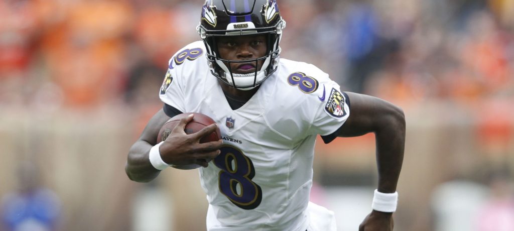 'EXPRESS YOURSELF' TALKS FBS, NFL, AND LAMAR JACKSON