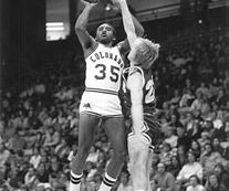 D.C. HOOPS ICON JO JO HUNTER ON 'IN AND OUT OF SPORTS'