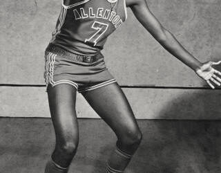 FORMER BOSTON CELTICS FORWARD JOHNNY JONES ON ‘IN AND OUT OF SPORTS’